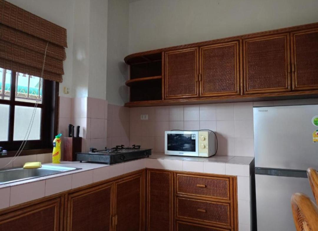 Patong Sunbeach Mansion Ngoại thất bức ảnh