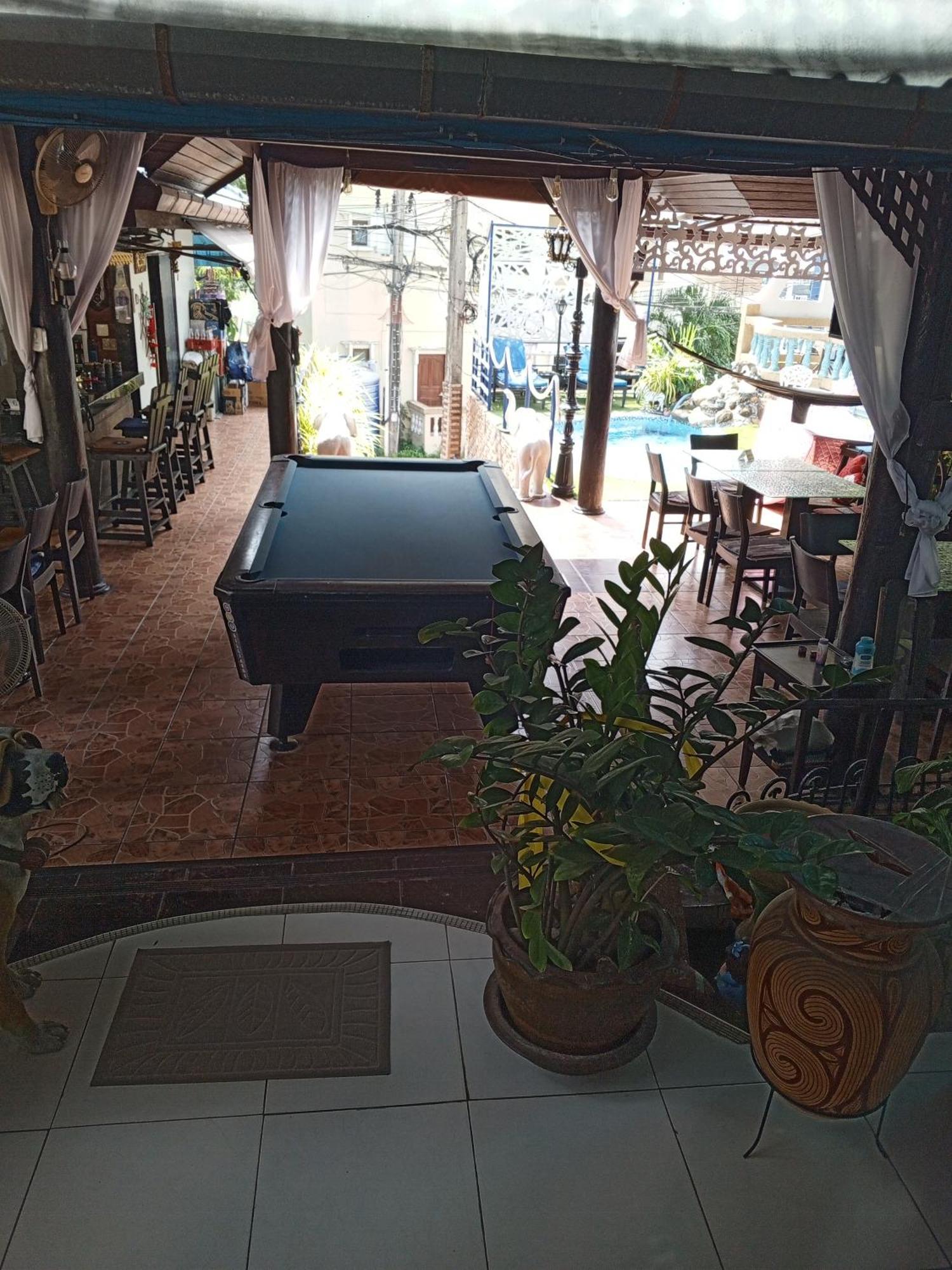 Patong Sunbeach Mansion Ngoại thất bức ảnh