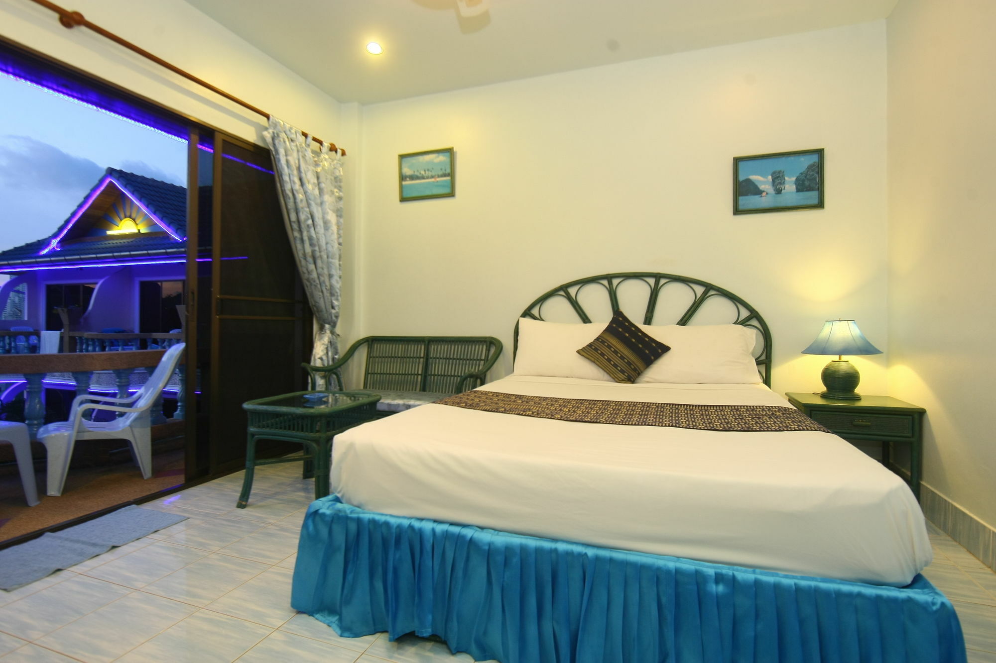 Patong Sunbeach Mansion Ngoại thất bức ảnh